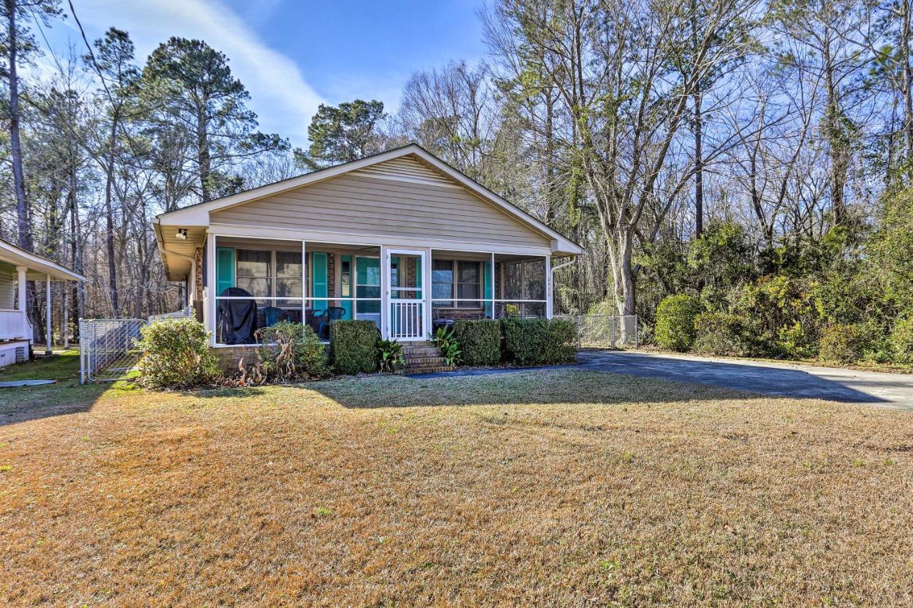 Lake Waccamaw Home With Fenced Yard And Shared Pier! Kültér fotó
